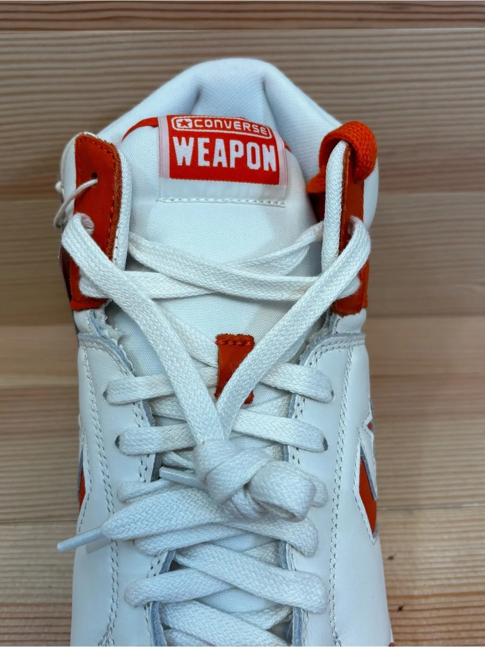 Converse Weapon Mid Men's Size 9 White Orange Leather Syracuse Sneakers  A11956C
